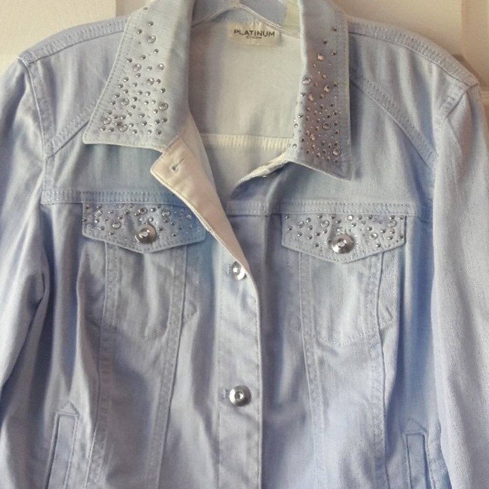 Chico's Denim jacket- Ready for Nashville- EUC!
